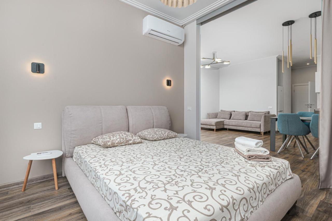 Sea Symphony 2-bedrooms Apartment Odessa Zewnętrze zdjęcie